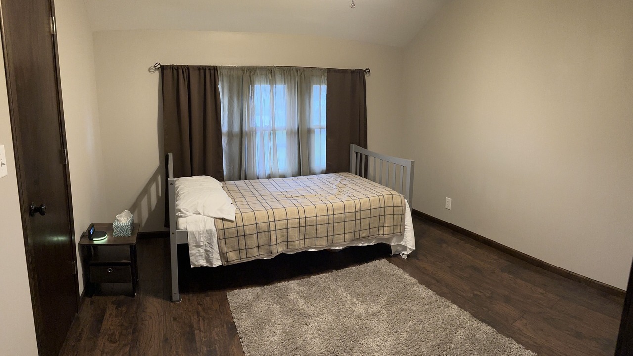 Photo of Bedroom in Massillon