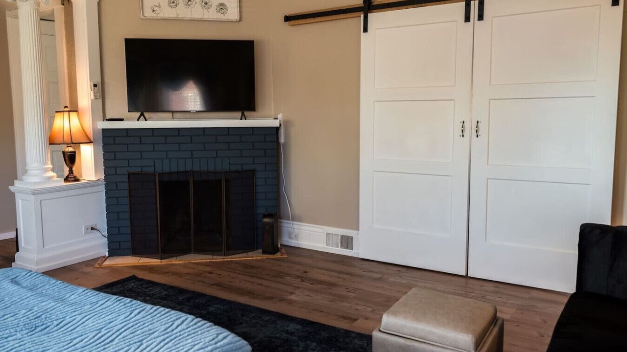 Photo of Bedroom in Massillon