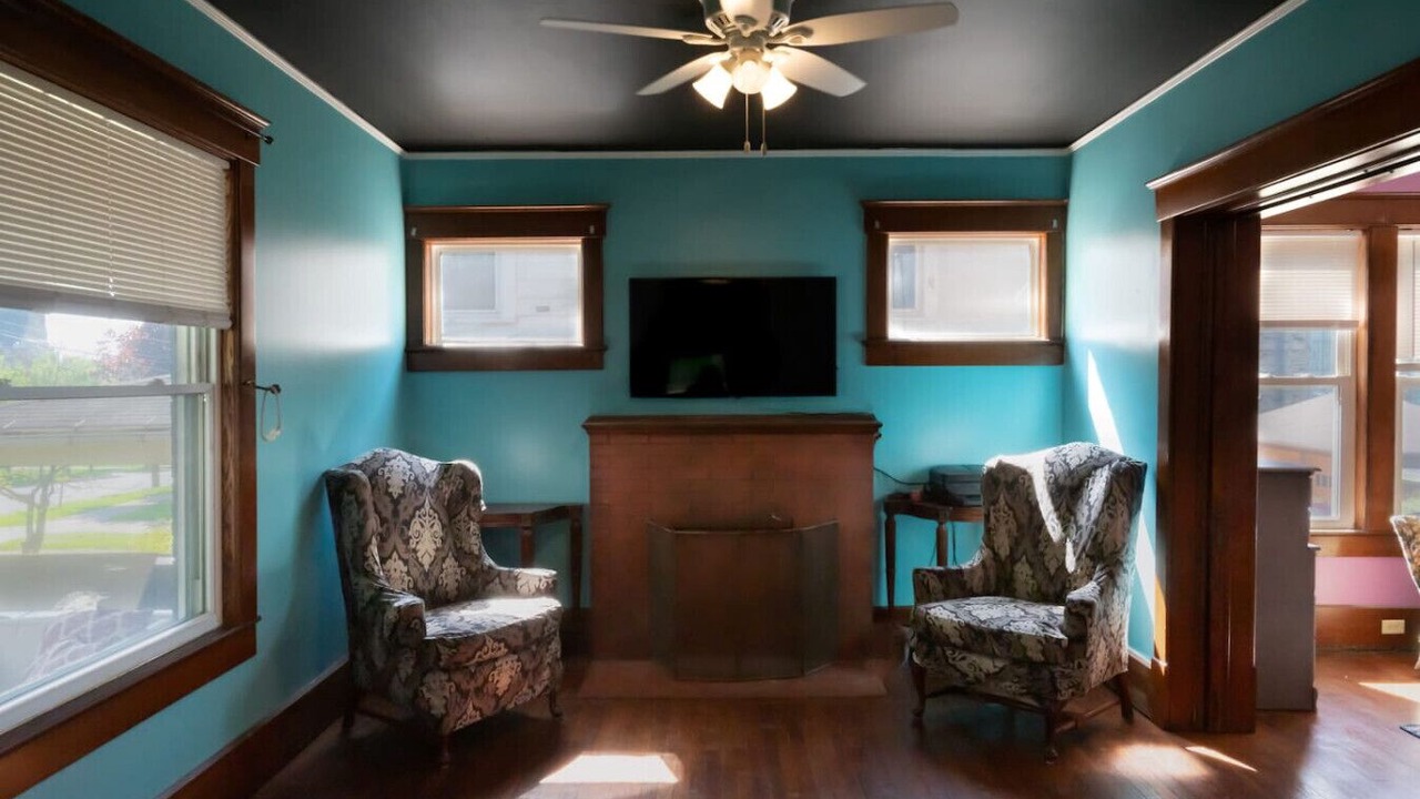 Photo of Livingroom in Massillon