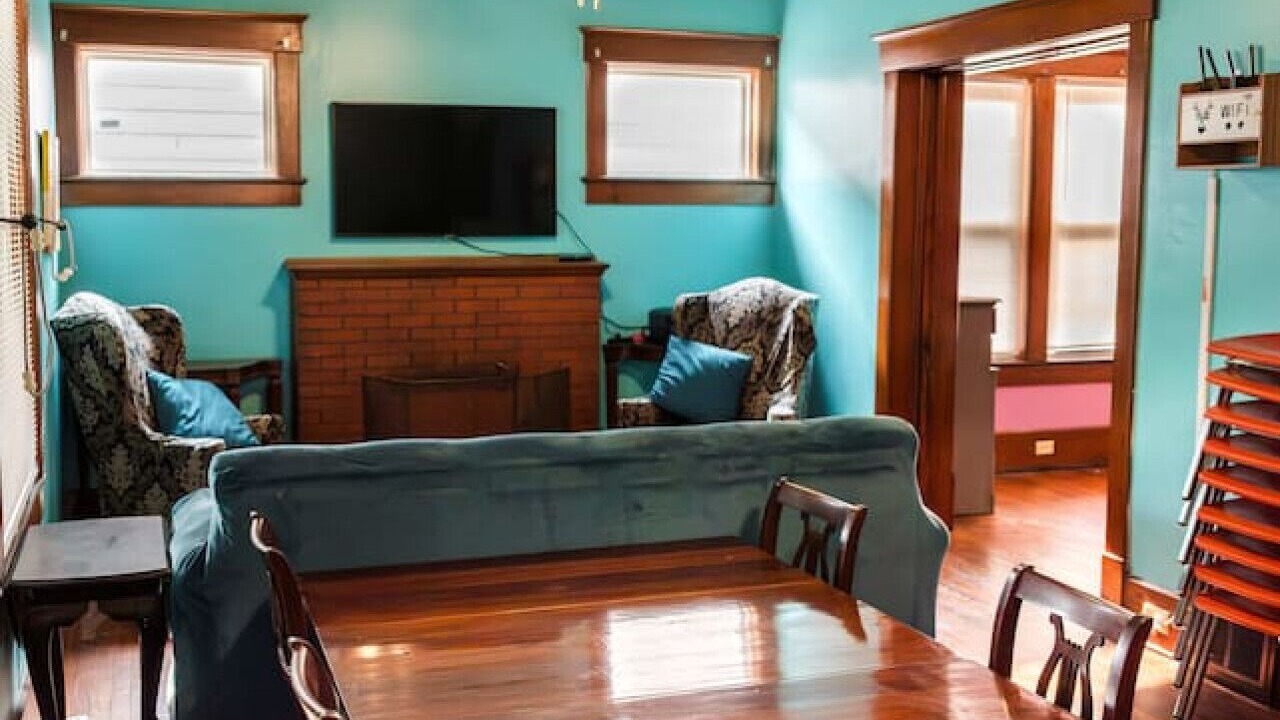 Photo of Livingroom in Massillon