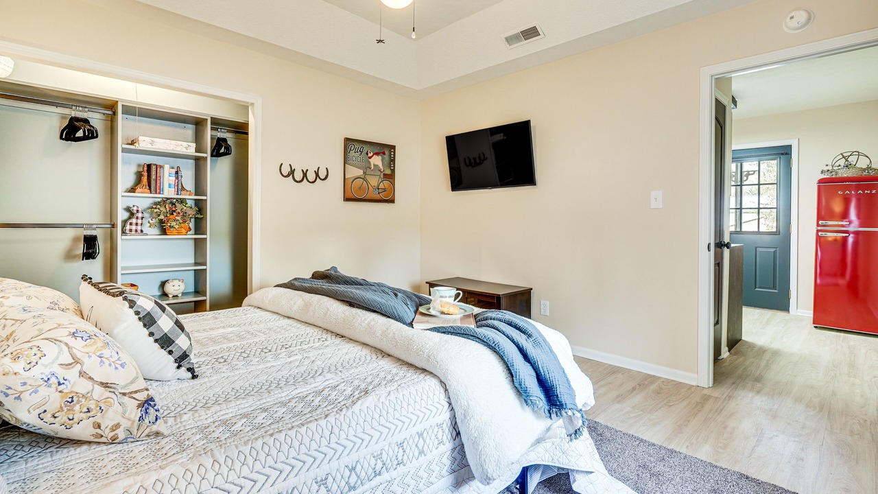 Photo of Bedroom in Zanesville