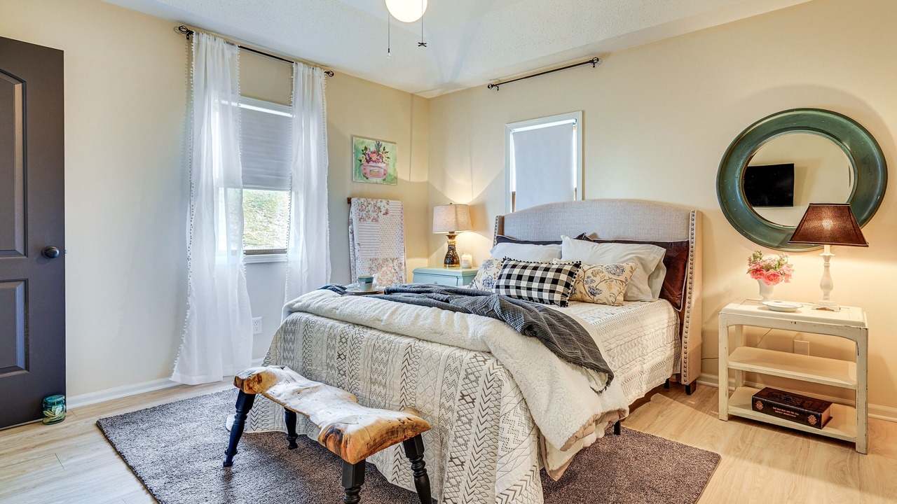 Photo of Bedroom in Zanesville