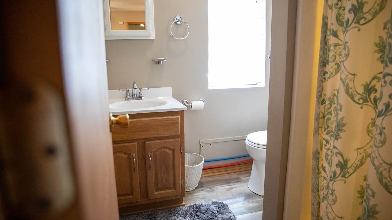 Photo of Bathroom in Old Washington