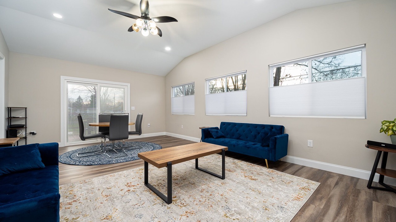 Photo of Livingroom in Gahanna
