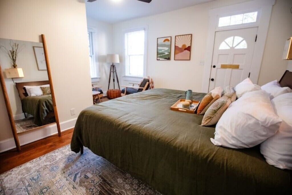 Photo of Bedroom in Downtown Columbus