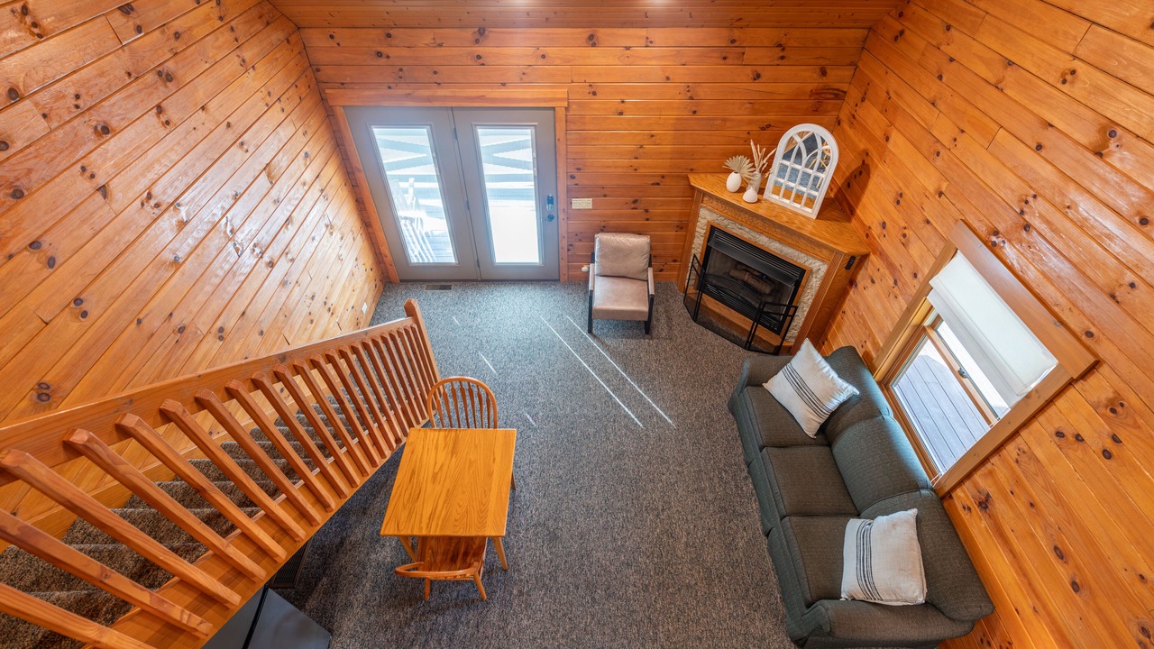 Photo of Livingroom in Millersburg