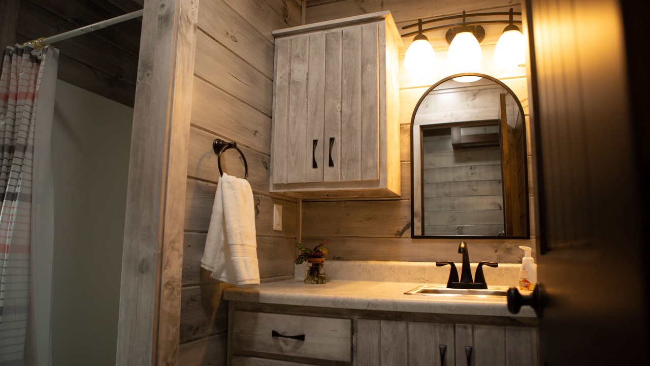 Photo of Bathroom in Sugarcreek