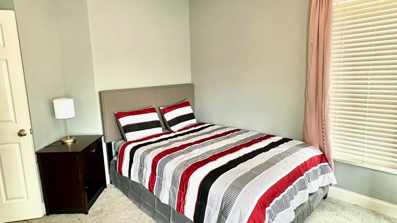 Photo of Bedroom in Hudson