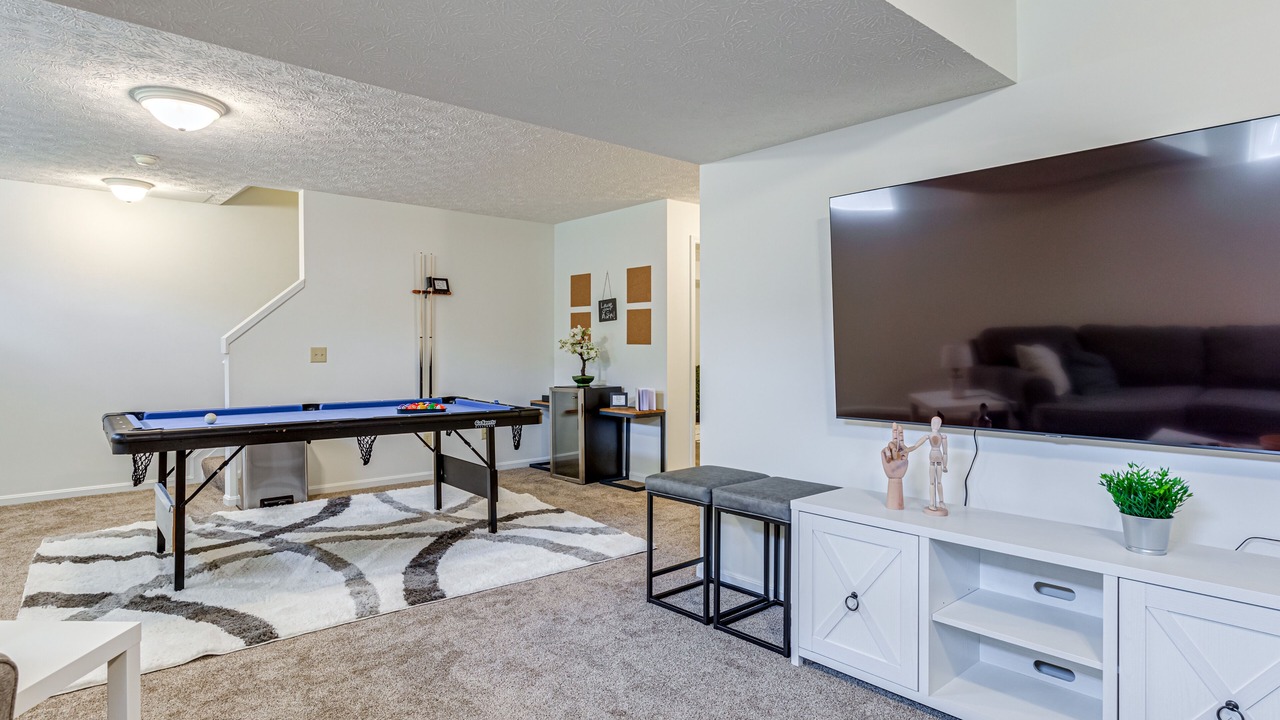 Photo of Bedroom in Cuyahoga Falls