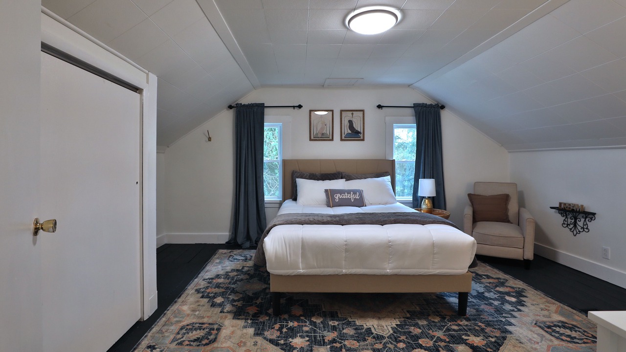 Photo of Bedroom in Pataskala