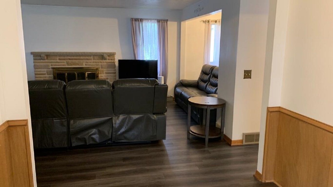 Photo of Livingroom in Canton