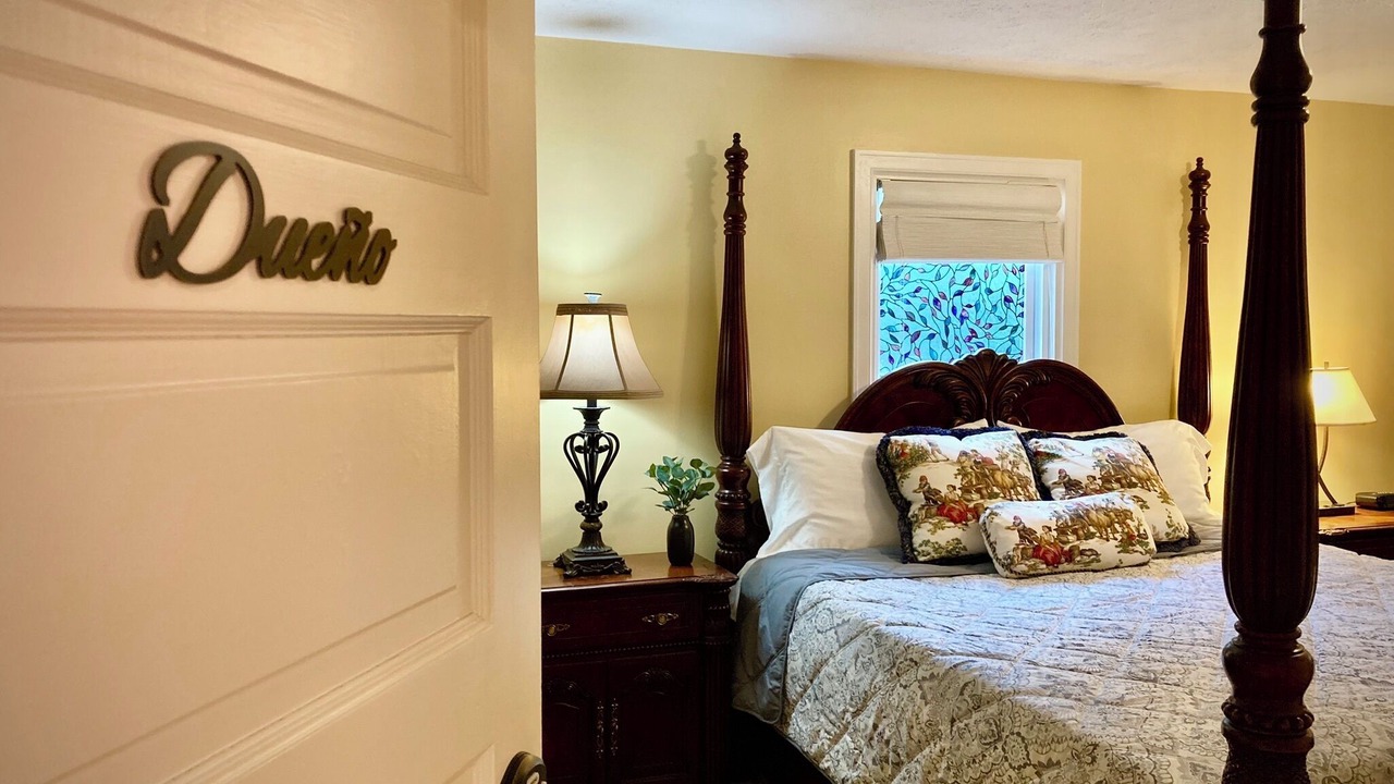 Photo of Bedroom in Wooster