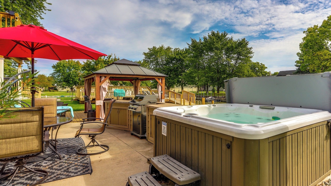 Photo of Outdoor in Port Clinton