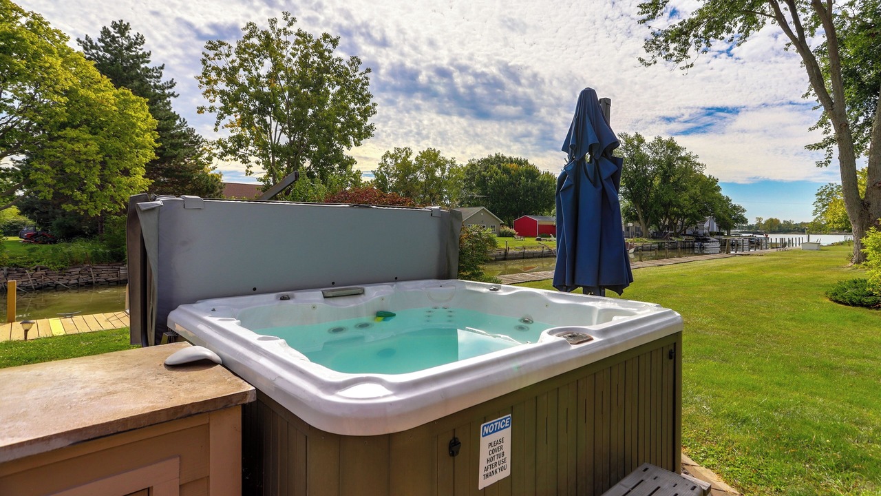 Photo of Outdoor in Port Clinton