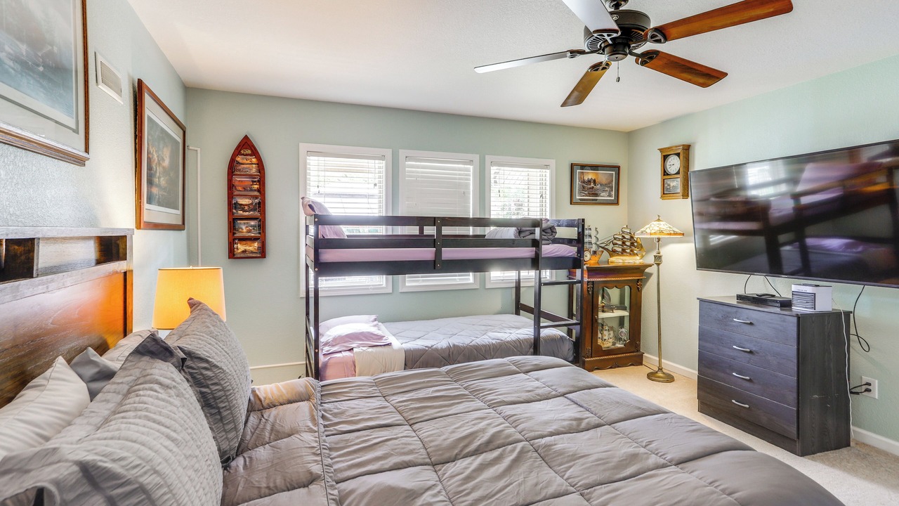 Photo of Bedroom in Port Clinton