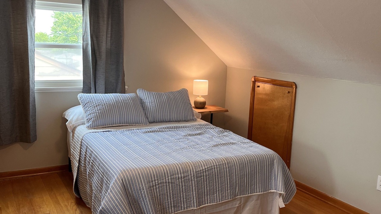 Photo of Bedroom in Brook Park