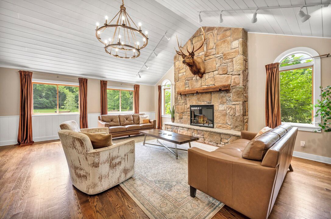 Photo of Livingroom in Ava
