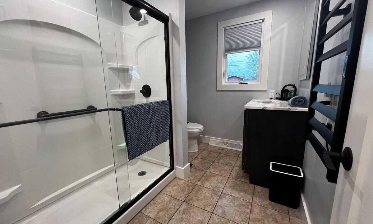 Photo of Bathroom in New Philadelphia