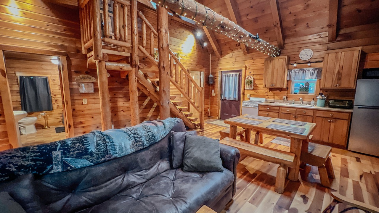 Photo of Livingroom in Laurelville