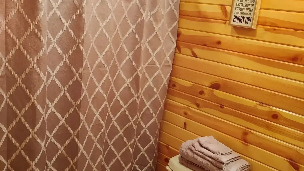 Photo of Bathroom in Wingett Run