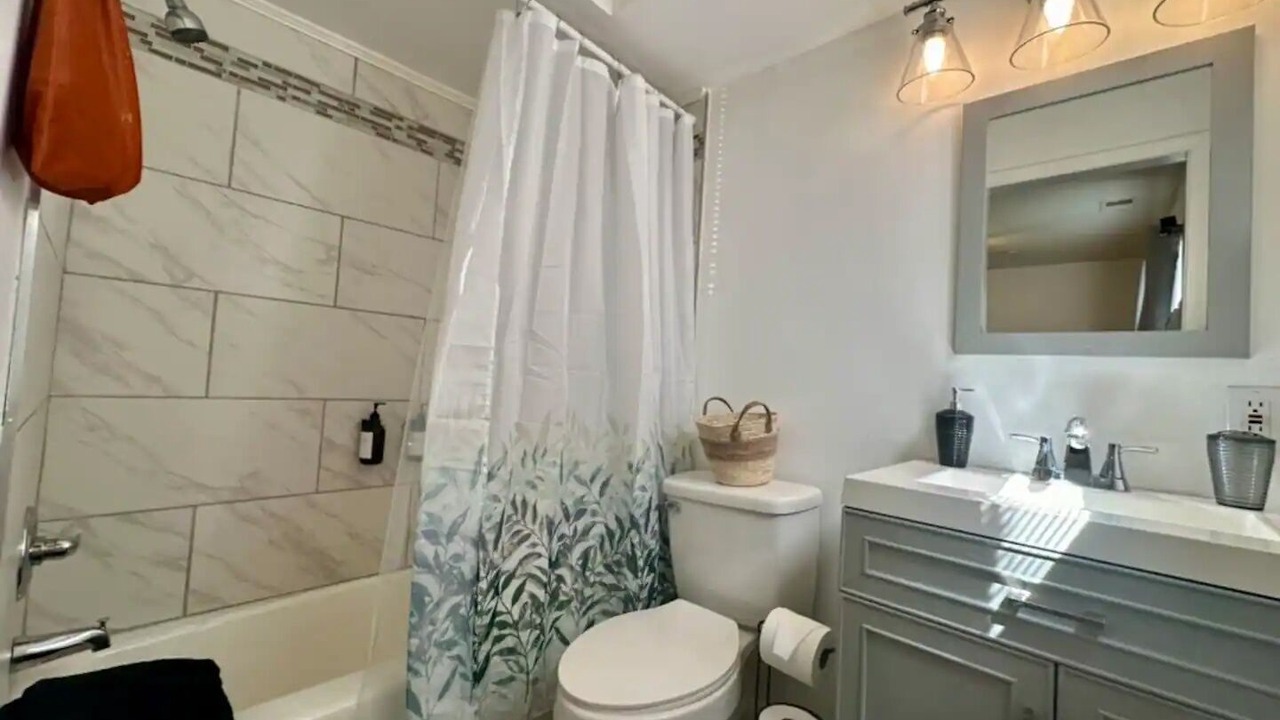 Photo of Bathroom in Olde Towne East