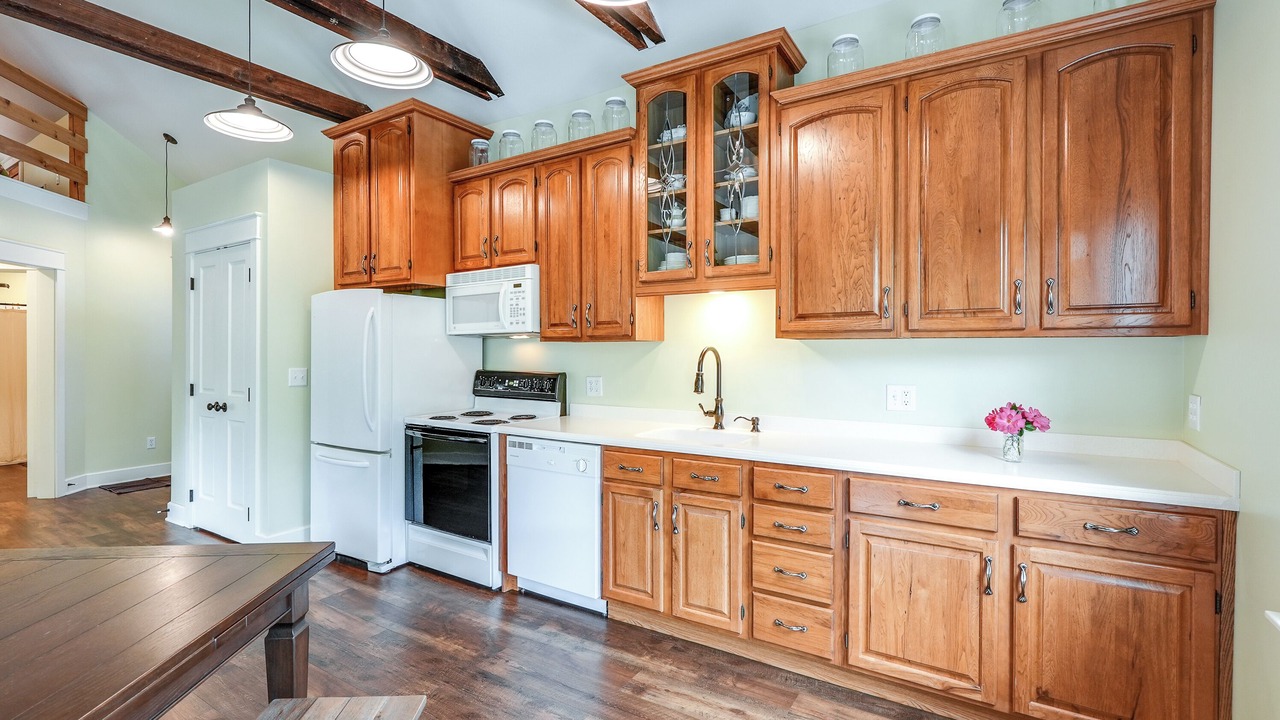 Photo of Kitchen in Peninsula