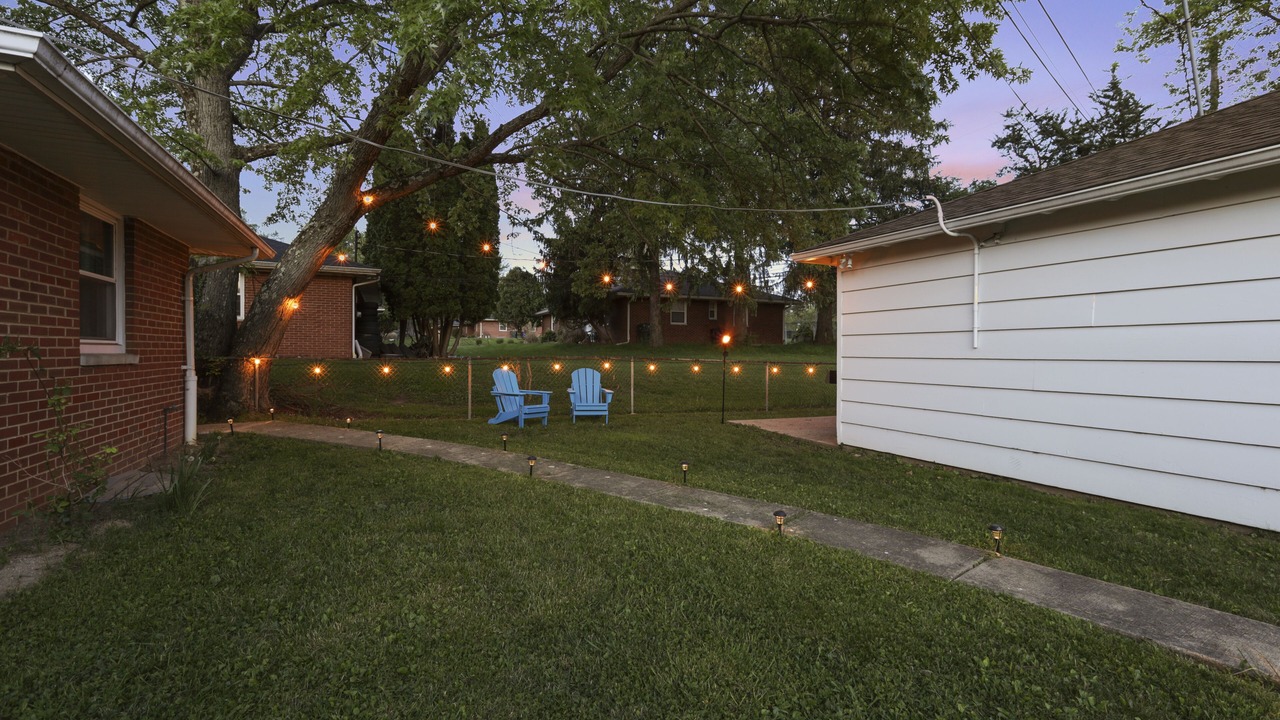 Photo of Outdoor in Sharon Heights