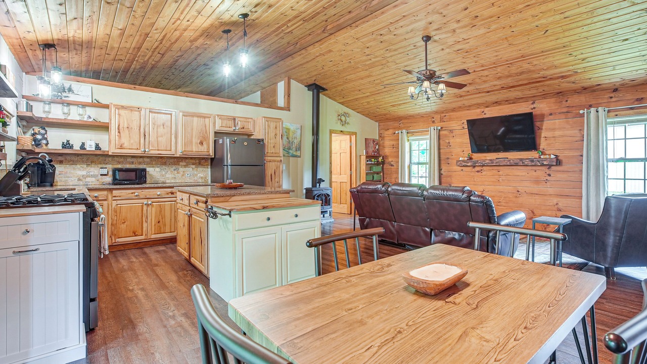 Photo of Others in White Cottage