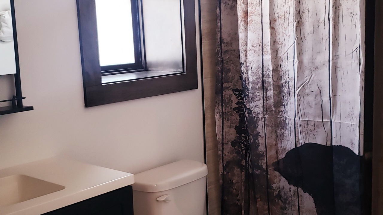 Photo of Bathroom in Logan