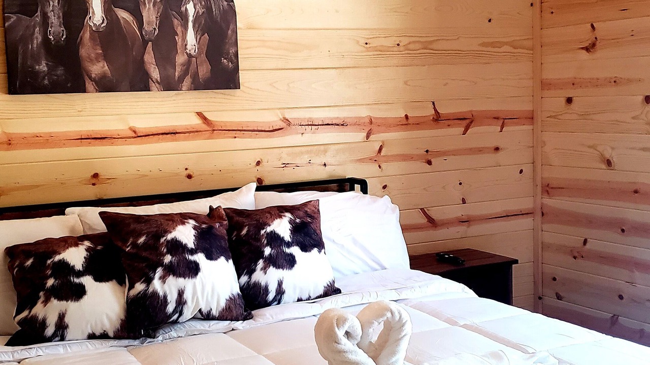 Photo of Bedroom in Logan