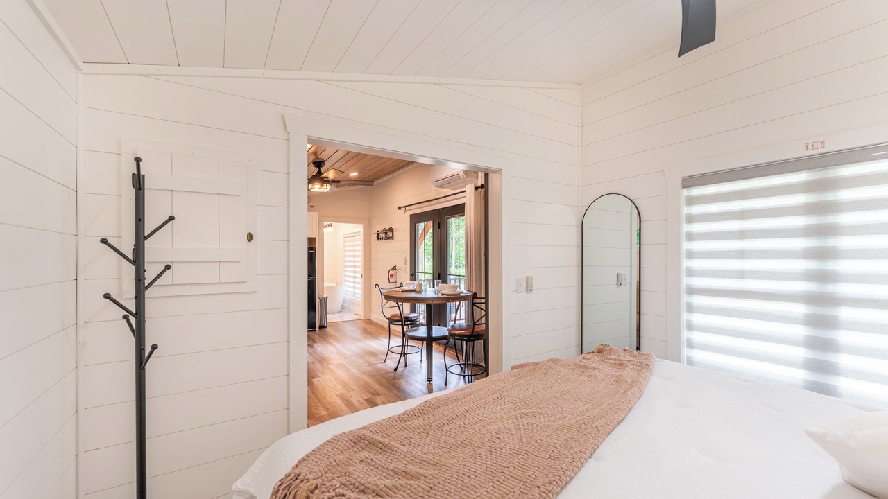 Photo of Bedroom in Millersburg