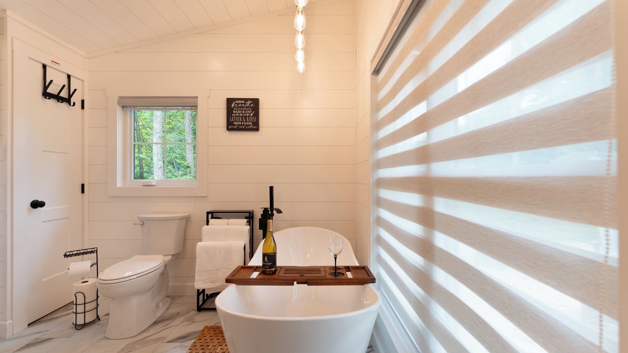 Photo of Bathroom in Millersburg