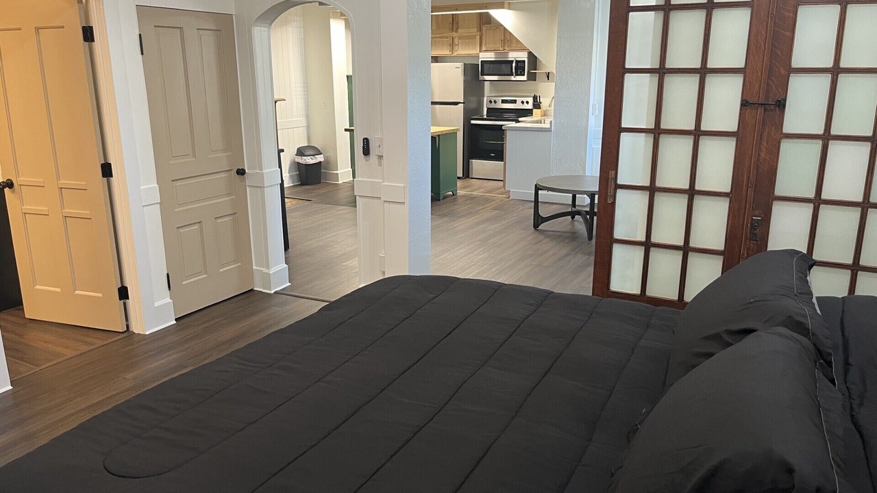Photo of Bedroom in Newark