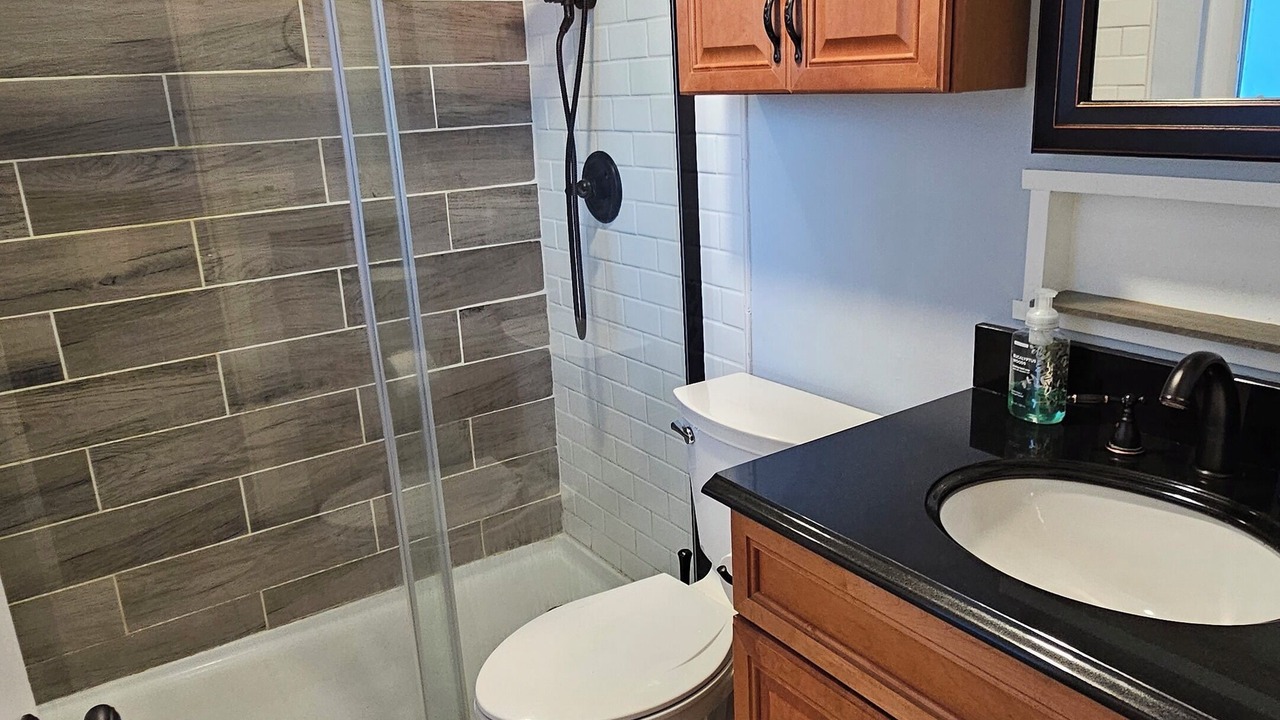 Photo of Bathroom in Reynoldsburg