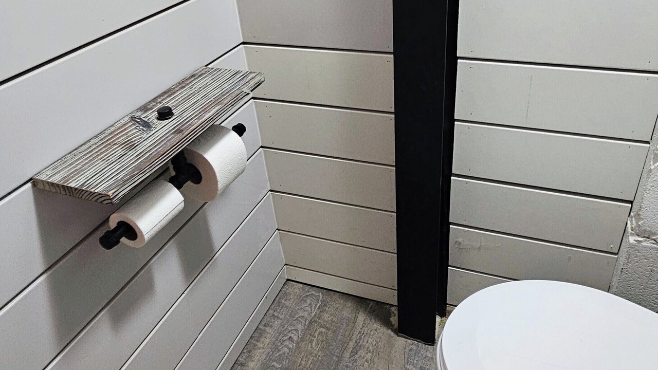 Photo of Bathroom in Reynoldsburg