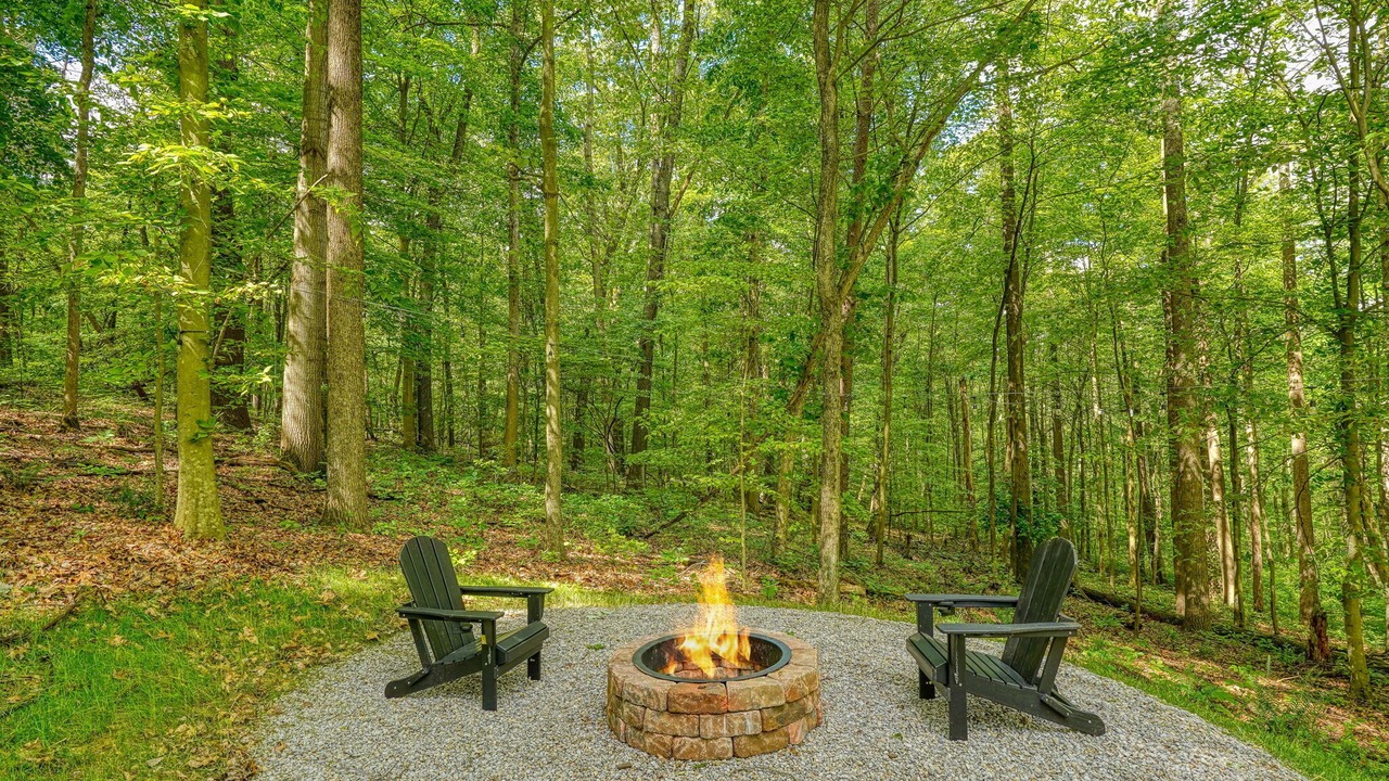 Photo of Outdoor in Sugar Grove