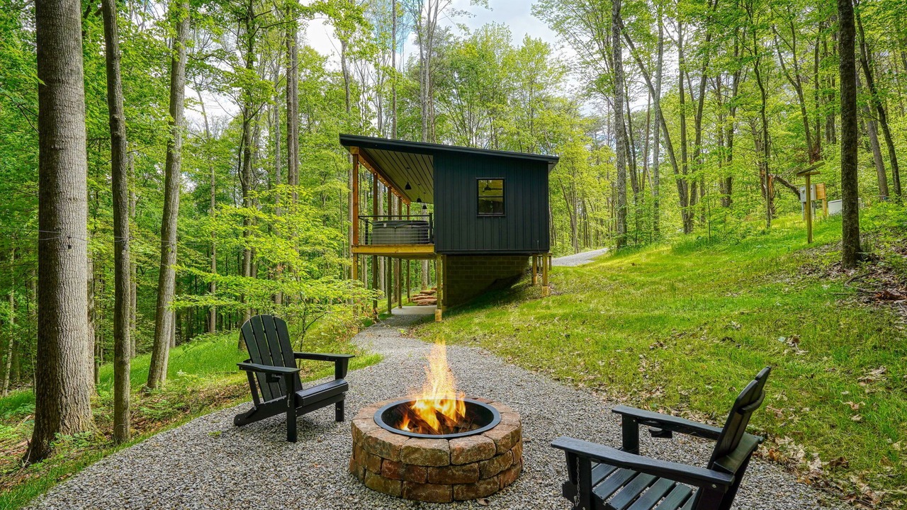 Photo of Outdoor in Sugar Grove