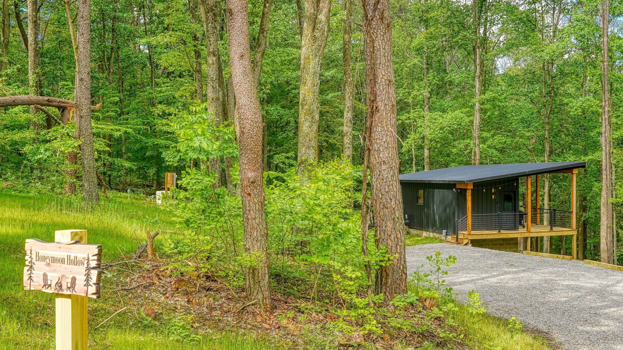 Photo of Outdoor in Sugar Grove