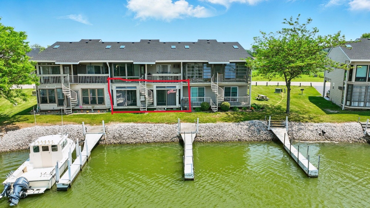 Photo of Outdoor in Oak Harbor