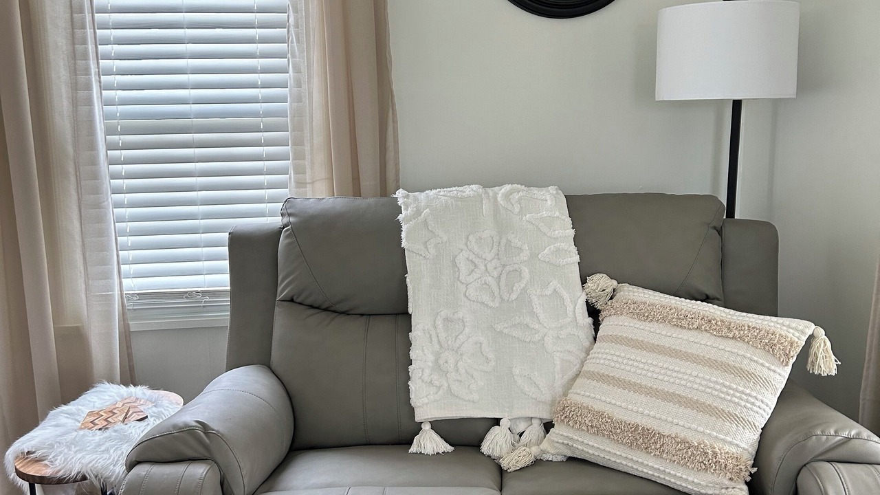Photo of Livingroom in Sugarcreek