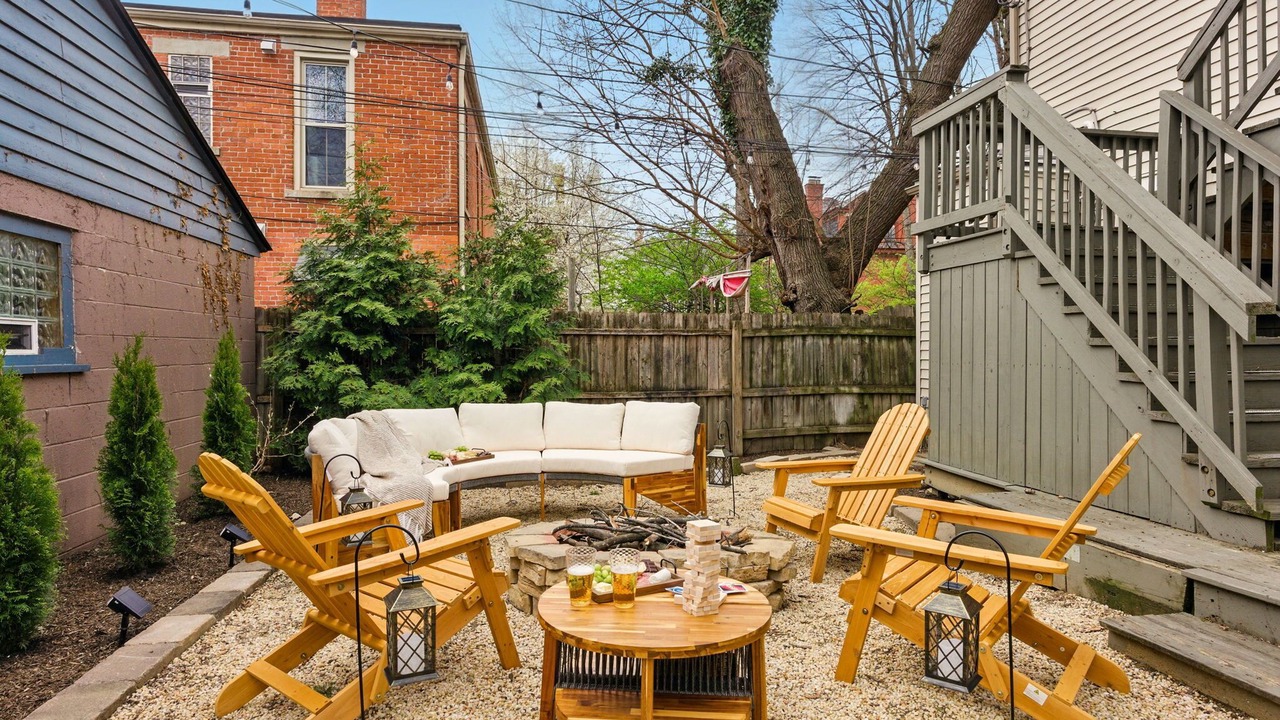 Photo of Patio Balcony in Victorian Village