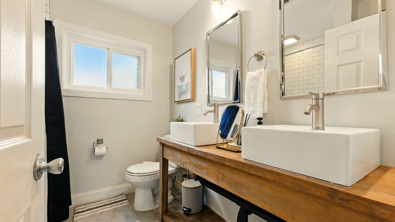 Photo of Bathroom in Victorian Village