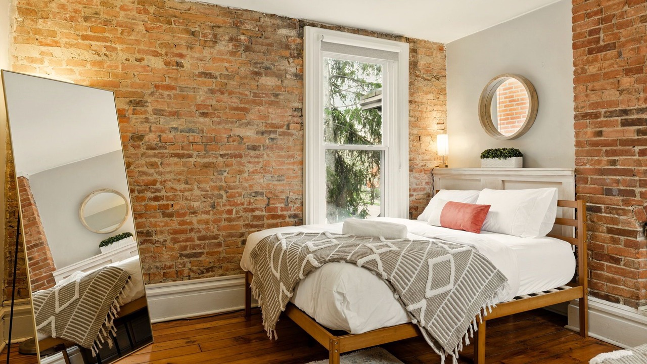 Photo of Bedroom in Victorian Village