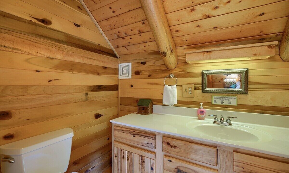Photo of Bathroom in Logan