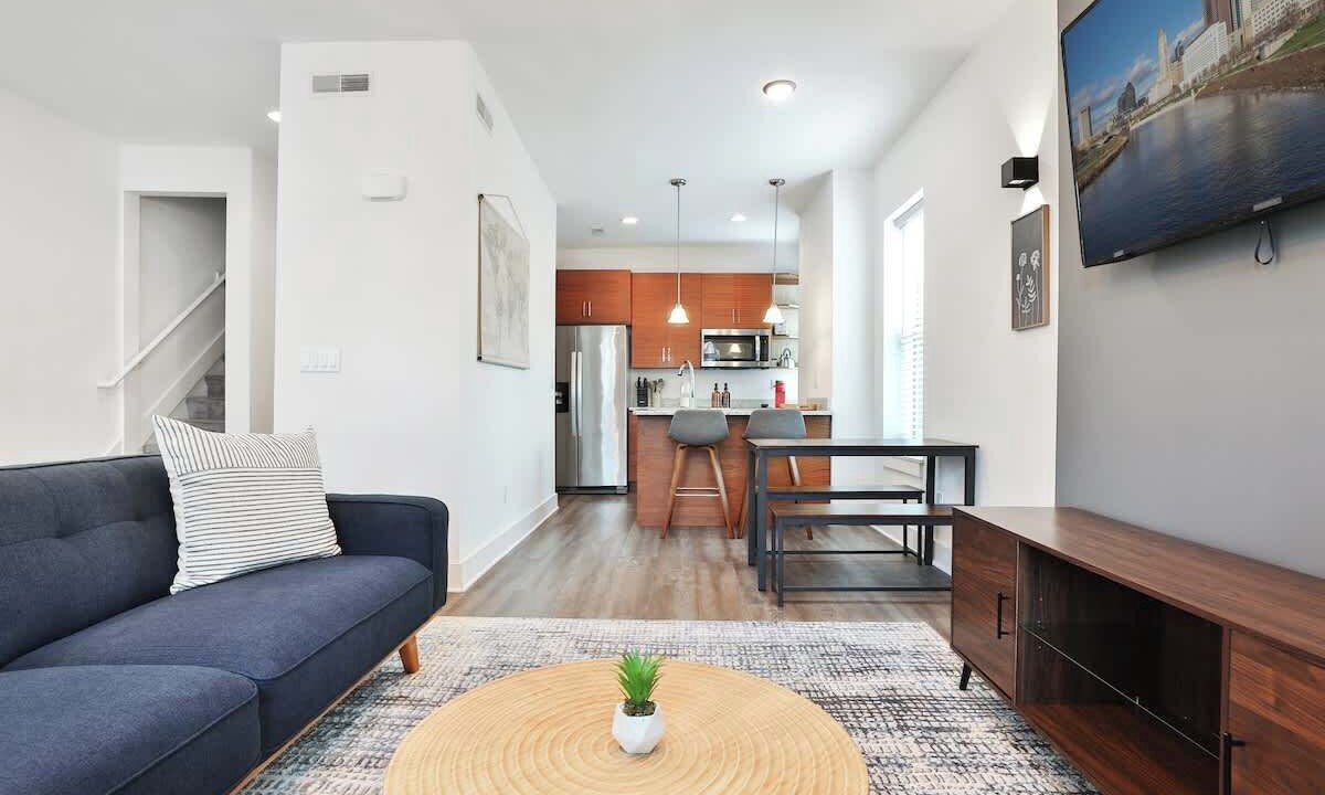 Photo of Livingroom in Near East Columbus