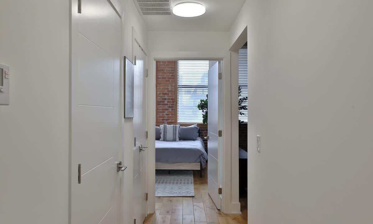 Photo of Bedroom in Downtown Columbus