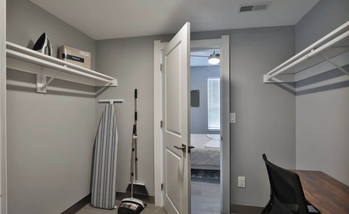 Photo of Bedroom in Old North Columbus