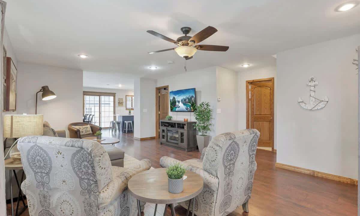 Photo of Livingroom in Buckeye Lake