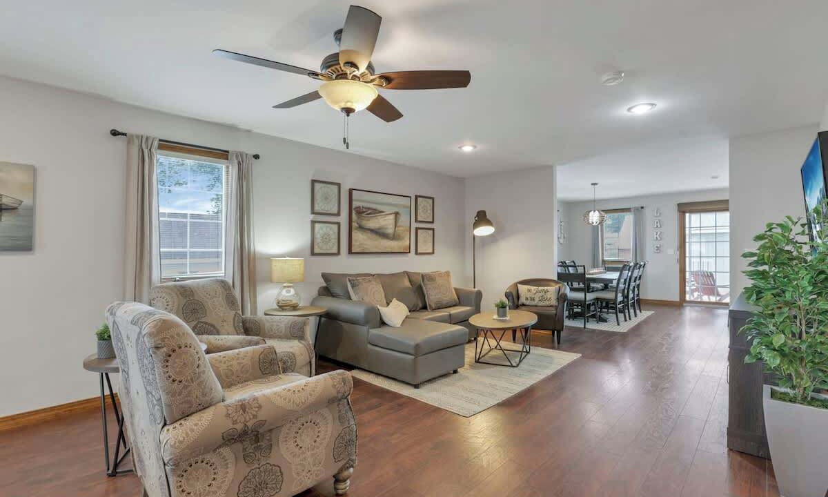 Photo of Livingroom in Buckeye Lake