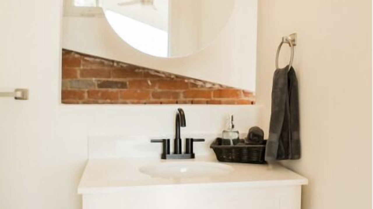 Photo of Bathroom in Mount Adams